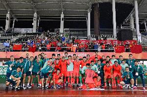 足球报:U23国足韧性值得肯定,吴曦撑起中场张玉宁支点作用明显